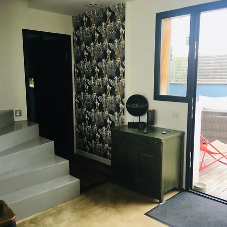 Bubble House Szálloda