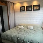 Hotel Bubble House 3*