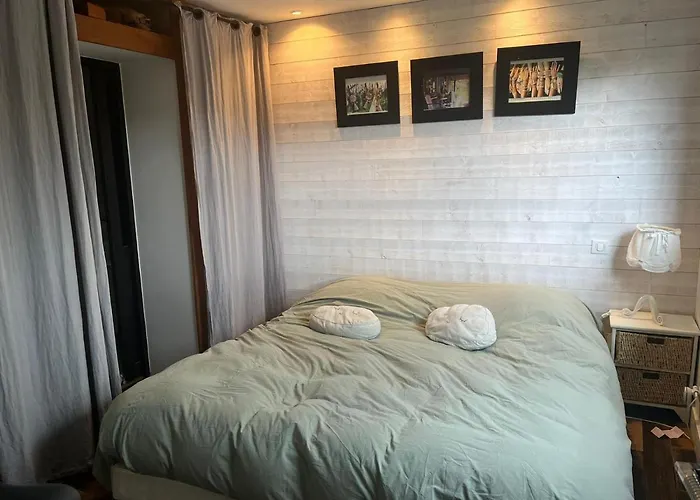 Hotel Bubble House 3*